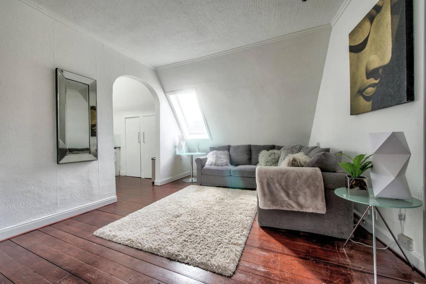 Guestready - Modern 2Br Home On The Royal Mile! إدنبرة المظهر الخارجي الصورة