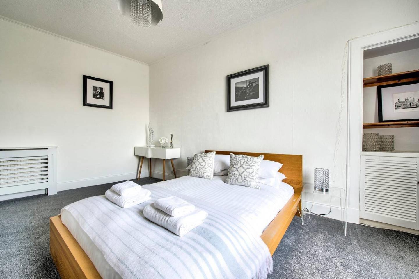 Guestready - Modern 2Br Home On The Royal Mile! إدنبرة المظهر الخارجي الصورة