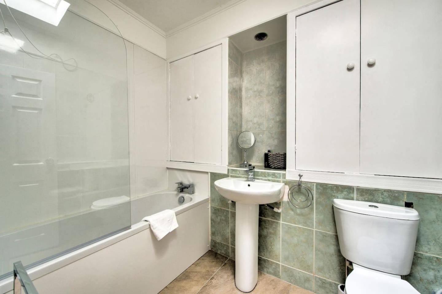 Guestready - Modern 2Br Home On The Royal Mile! إدنبرة المظهر الخارجي الصورة