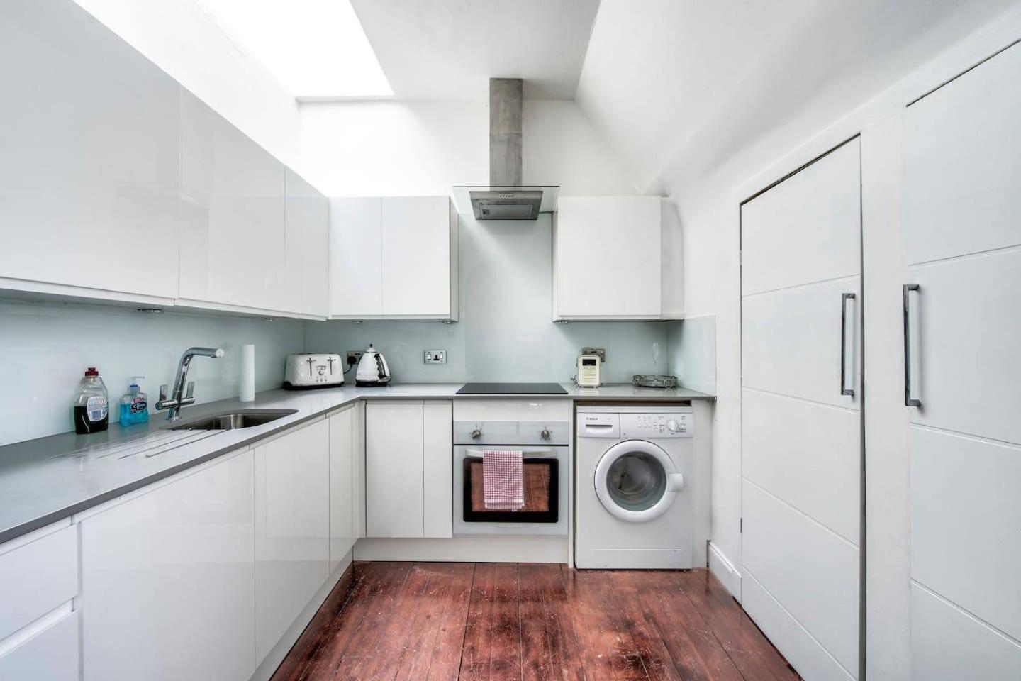 Guestready - Modern 2Br Home On The Royal Mile! إدنبرة المظهر الخارجي الصورة
