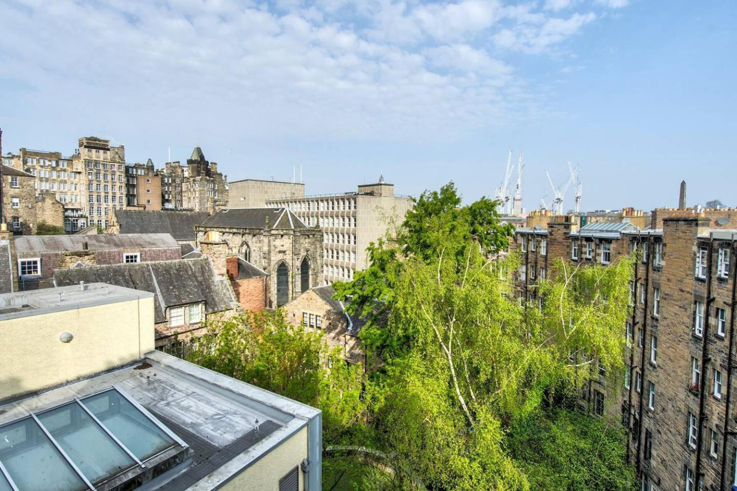 Guestready - Modern 2Br Home On The Royal Mile! إدنبرة المظهر الخارجي الصورة